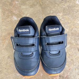 Reebok navy shoes